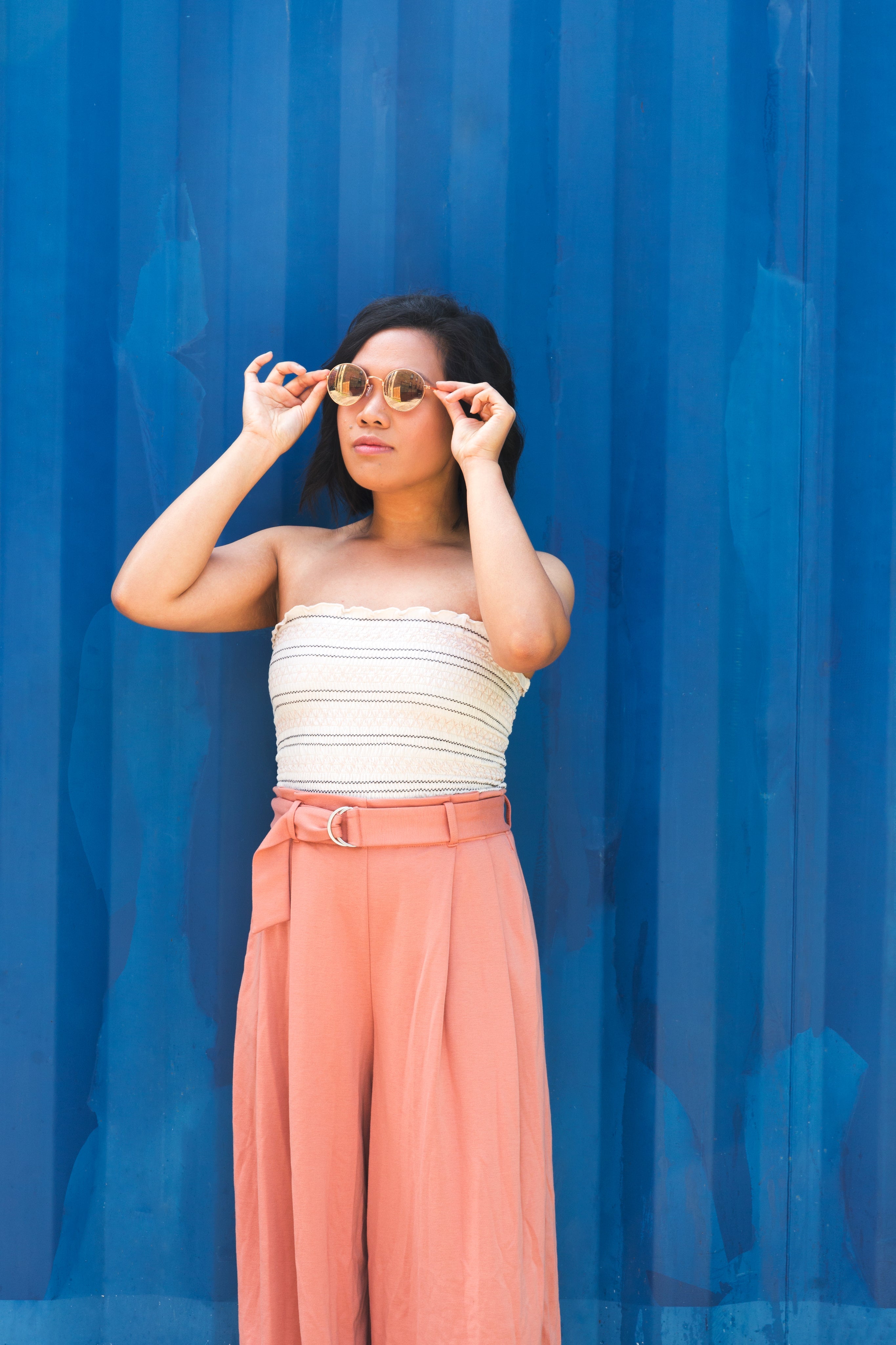 files/stylish-woman-against-blue.jpg